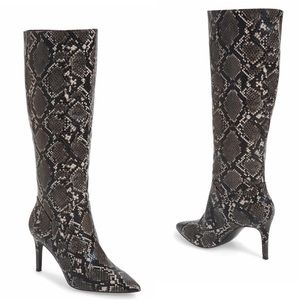Steve Madden Kinga boot in Grey snake
